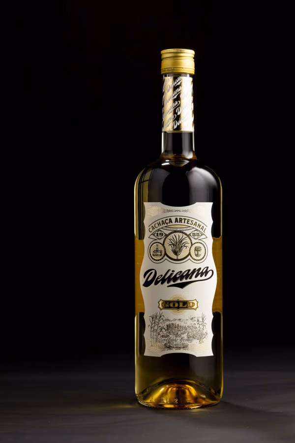 cachaca delicana — processo e resultado por Victor Tognollo (imagem 4)