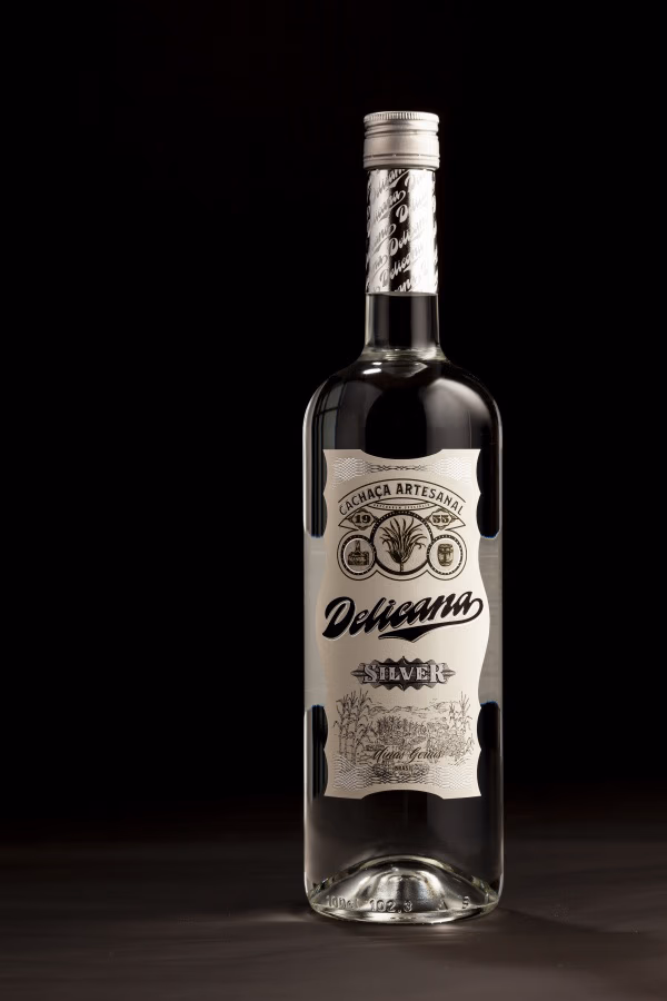 cachaca delicana — processo e resultado por Victor Tognollo (imagem 6)