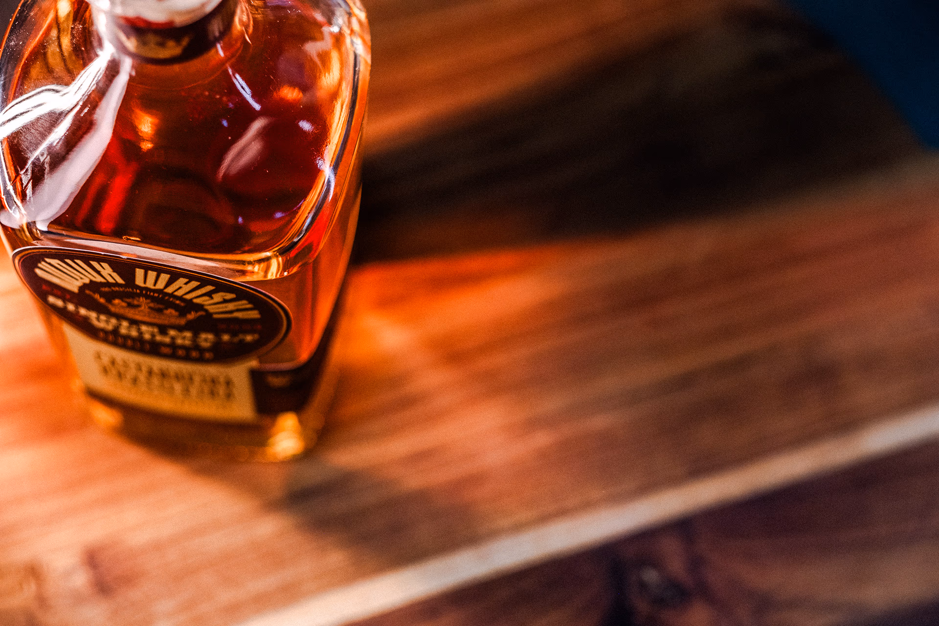 audux whisky — processo e resultado por Victor Tognollo (imagem 9)