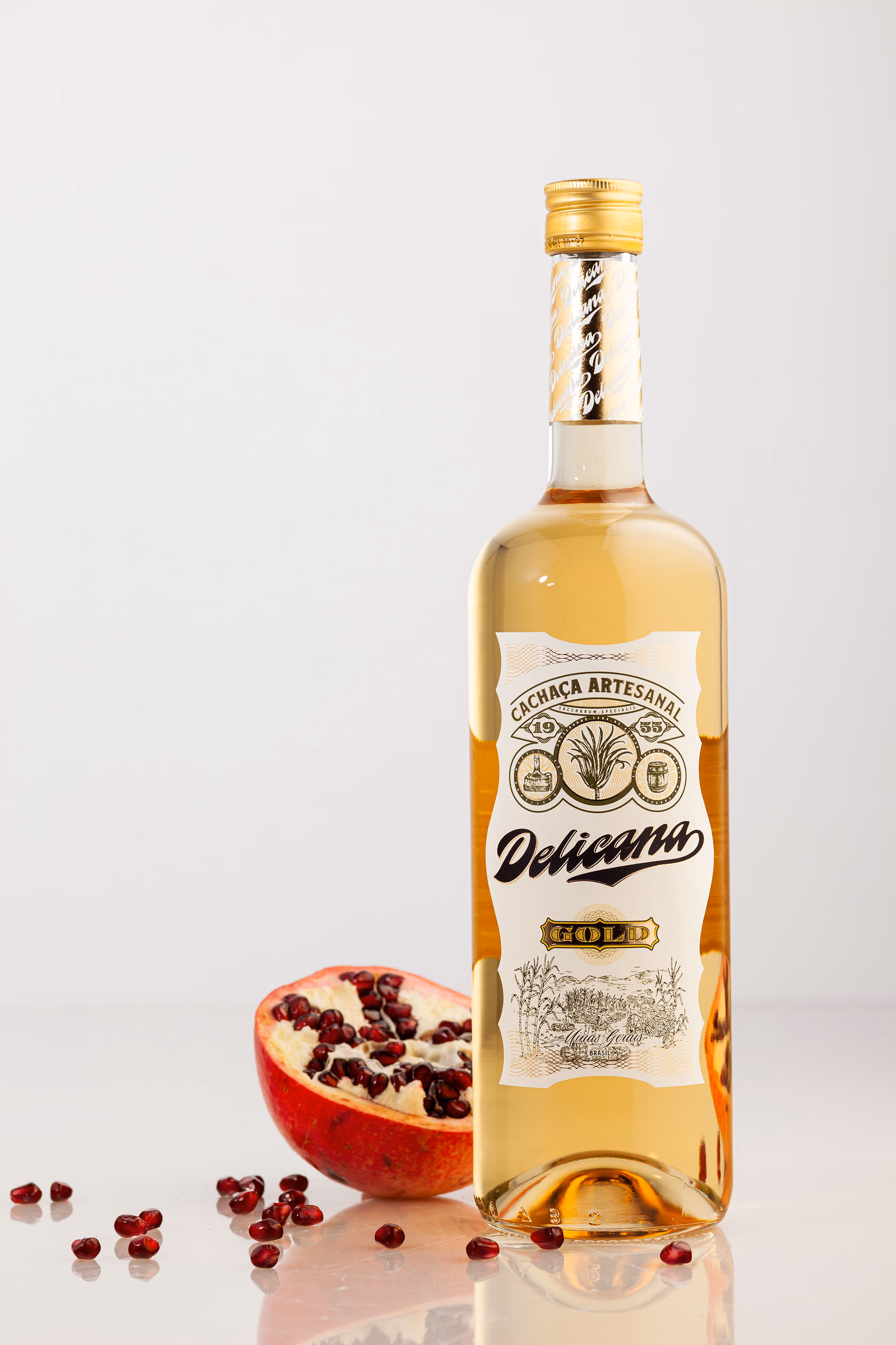 cachaca delicana — processo e resultado por Victor Tognollo (imagem 15)