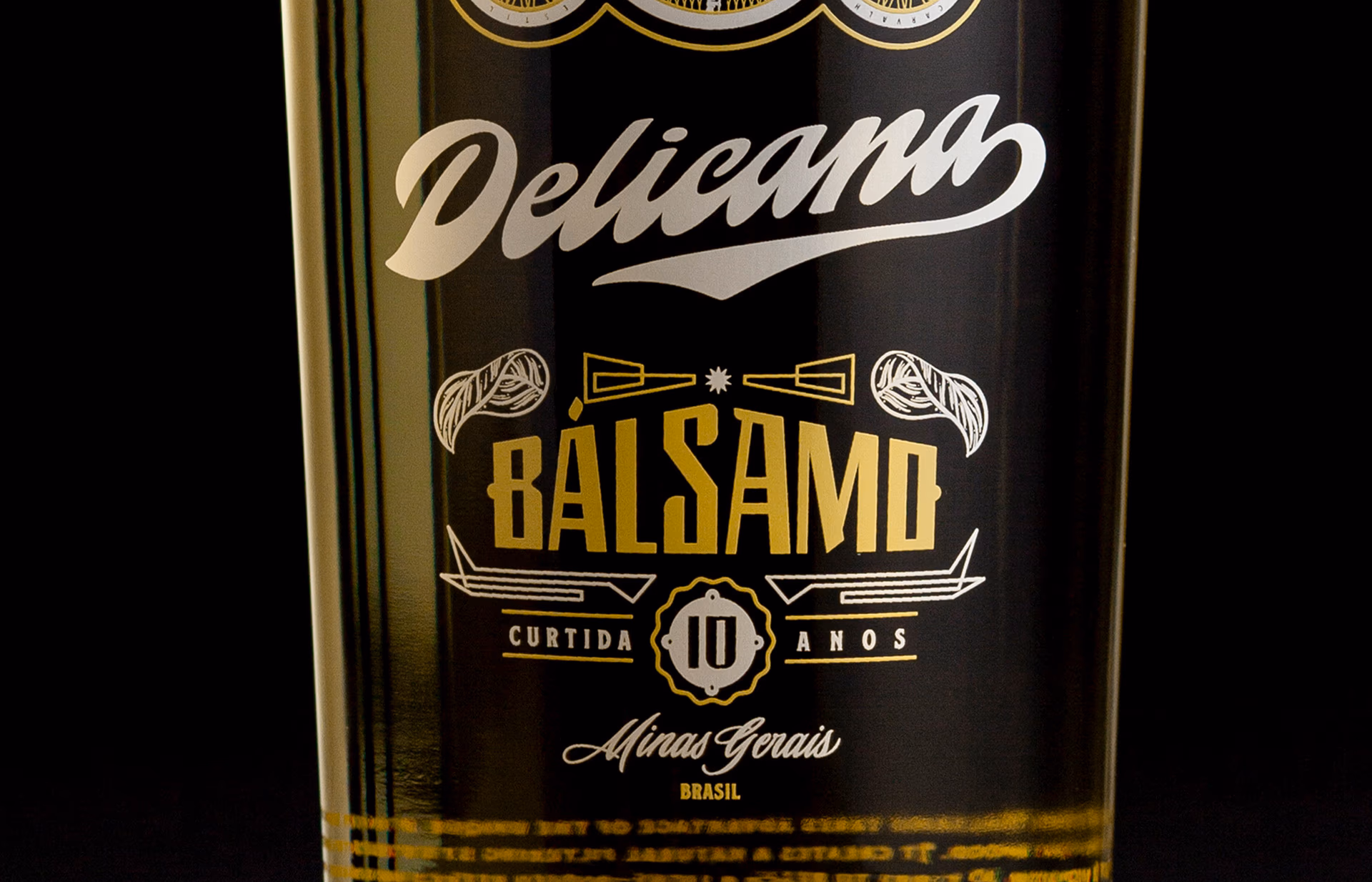 cachaca delicana — processo e resultado por Victor Tognollo (imagem 29)