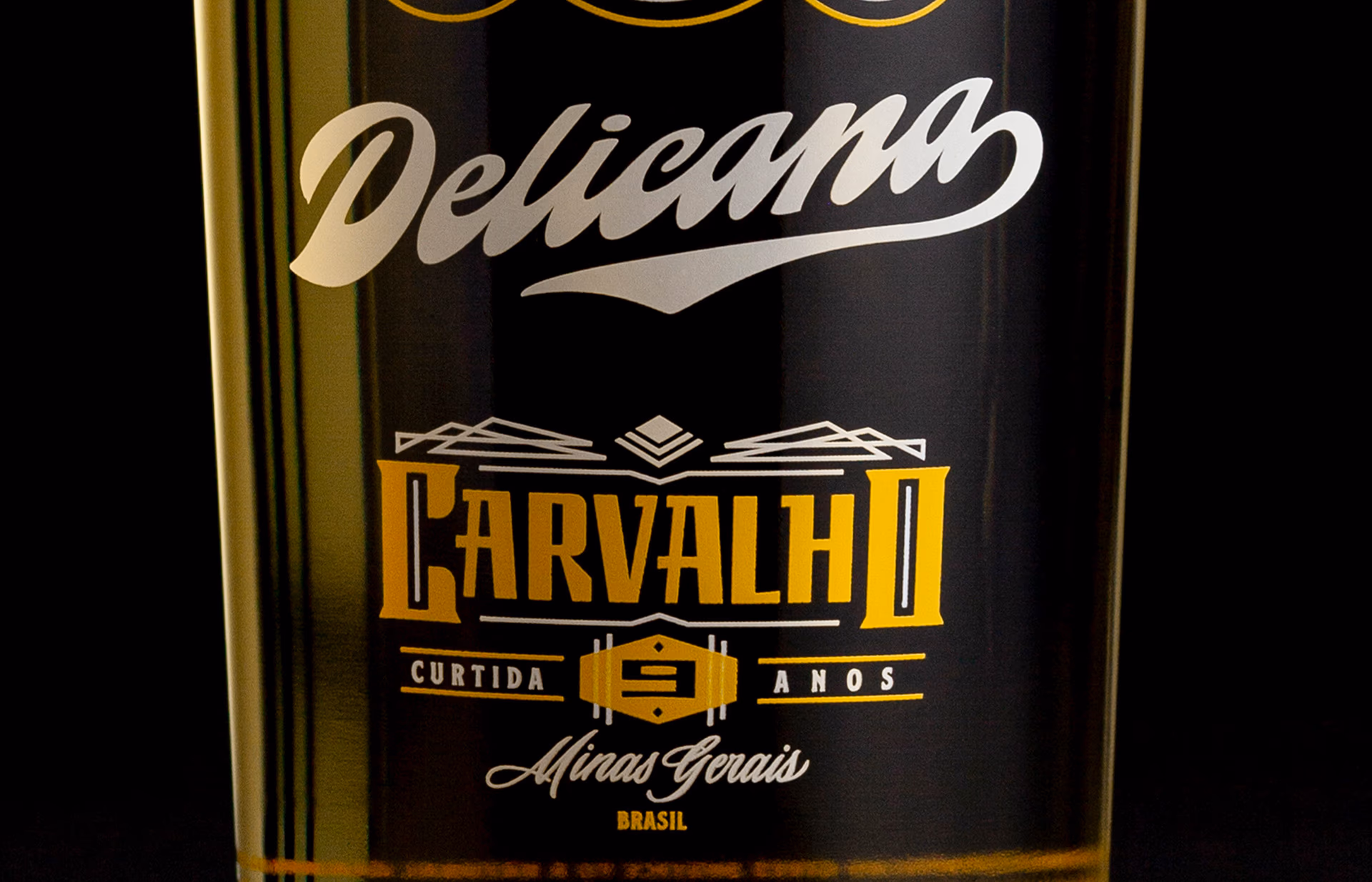 cachaca delicana — processo e resultado por Victor Tognollo (imagem 35)